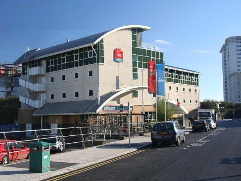Ibis Cardiff Centre Hotel Exterior photo
